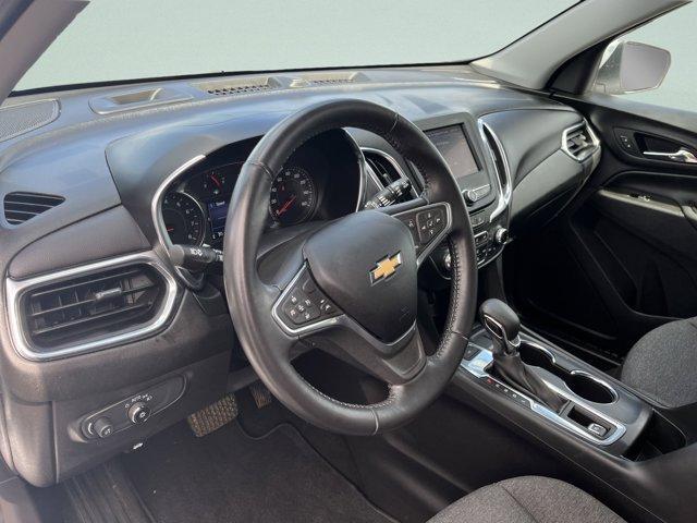 Photo of 2022 Summit White Chevrolet Equinox