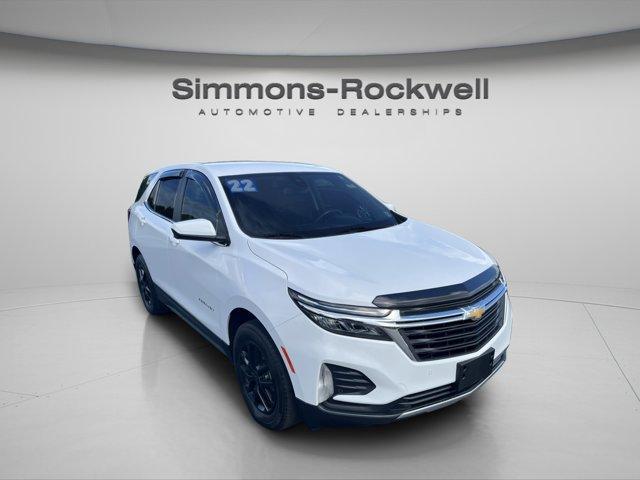 Photo of 2022 Summit White Chevrolet Equinox