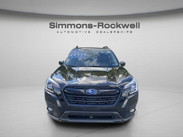 Photo of 2023 Crystal Black Silica Subaru Forester