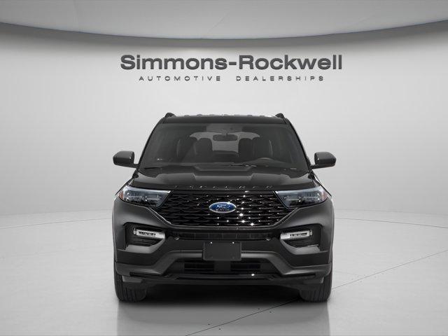 Photo of 2022 Black Ford Explorer