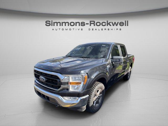 Photo of 2022 Black Ford F-150