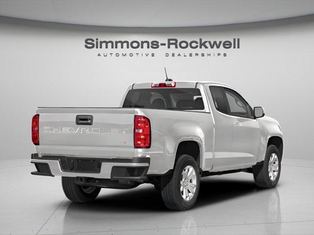 Photo of 2022 Summit White Chevrolet Colorado