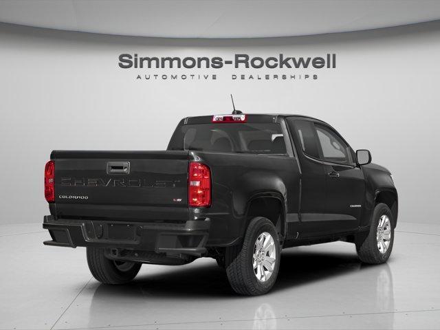 Photo of 2022 Summit White Chevrolet Colorado