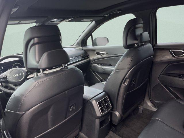 Photo of 2023 Jungle Green Kia Sportage