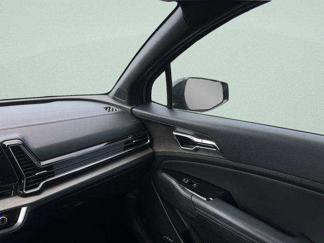 Photo of 2023 Jungle Green Kia Sportage