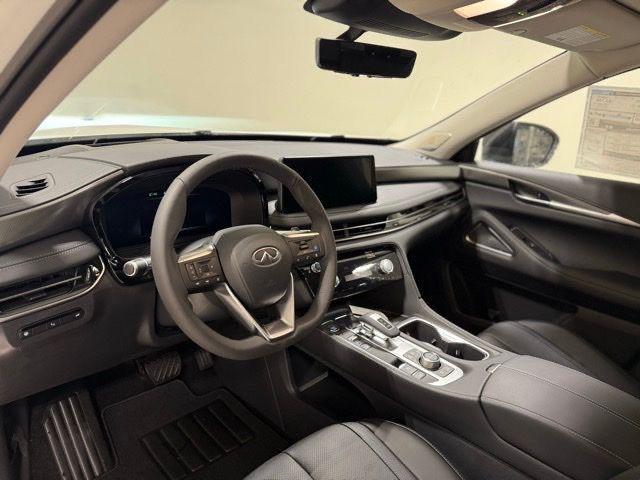 Photo of 2025 Majestic White INFINITI QX60