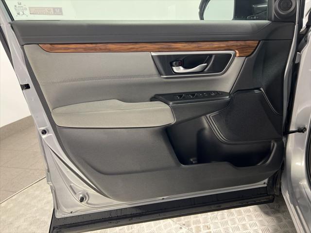 Photo of 2022 Silver Honda CR-V