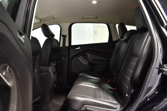 Photo of 2018 Shadow Black Ford Escape