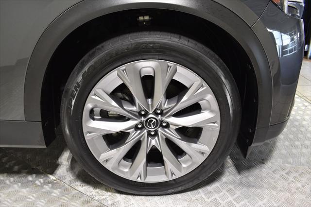 Photo of 2024 Machine Gray Metallic Mazda CX-90
