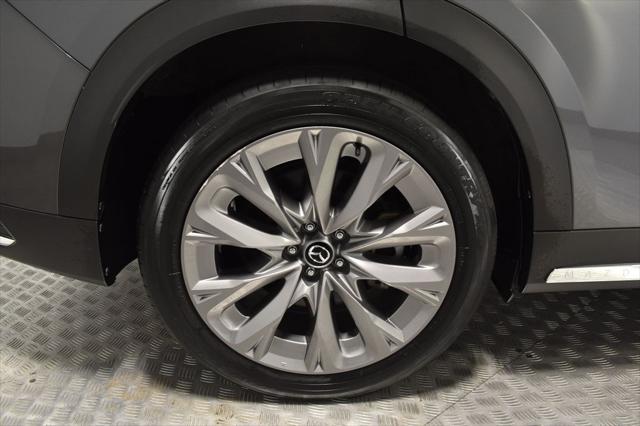 Photo of 2024 Machine Gray Metallic Mazda CX-90