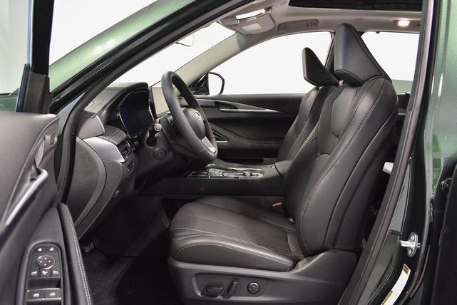 Photo of 2026 Deep Emerald INFINITI QX60