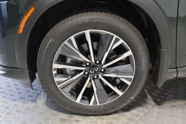 Photo of 2026 Deep Emerald INFINITI QX60
