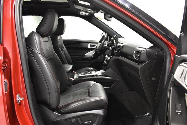 Photo of 2022 Red Metallic Ford Explorer