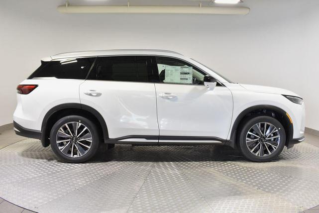 Photo of 2026 Radiant White INFINITI QX60