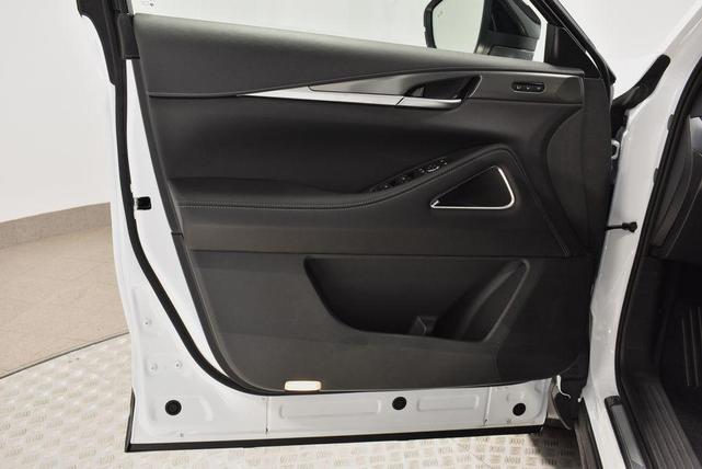 Photo of 2026 Radiant White INFINITI QX60