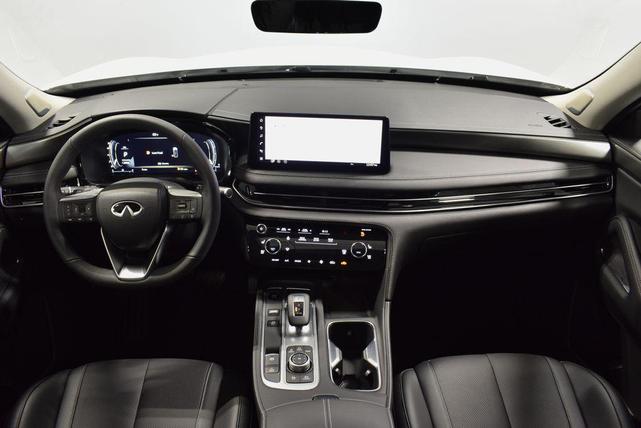Photo of 2026 Radiant White INFINITI QX60