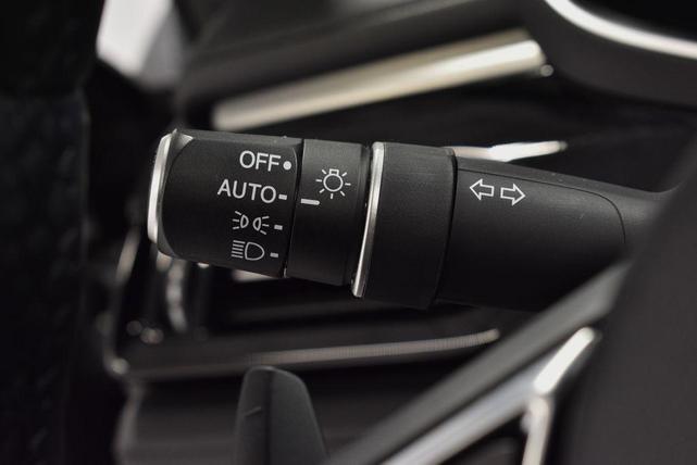 Photo of 2023  Acura MDX