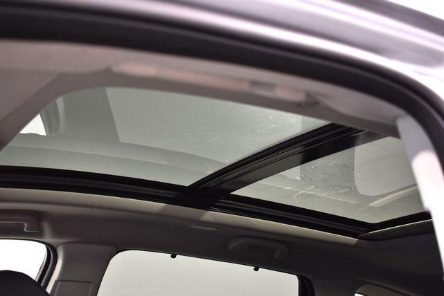 Photo of 2023  Acura MDX