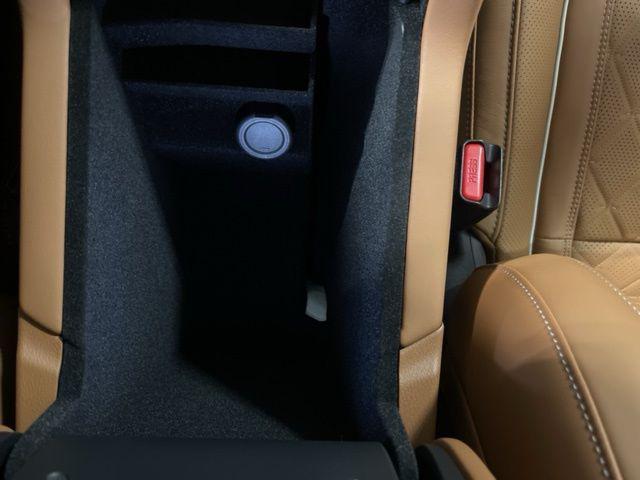 Photo of 2025 Warm Titanium/Black Obsidian INFINITI QX60