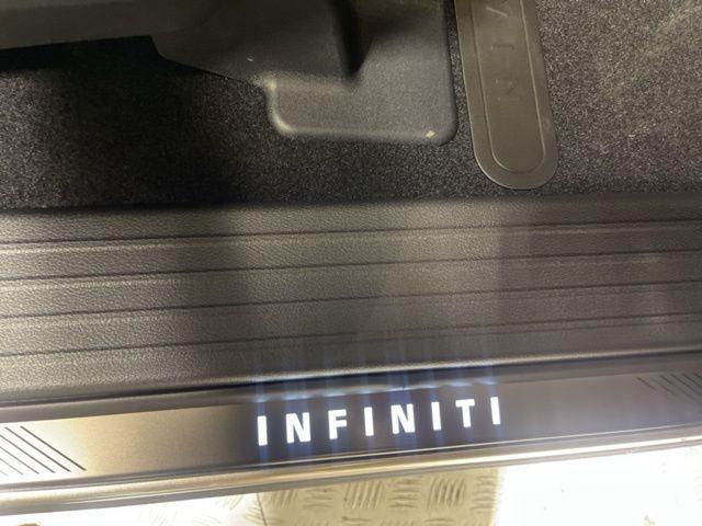Photo of 2025 Warm Titanium/Black Obsidian INFINITI QX60