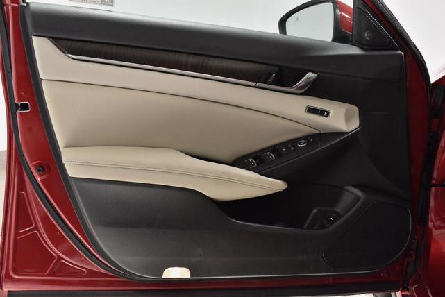 Photo of 2020 Radiant Red Metallic Honda Accord