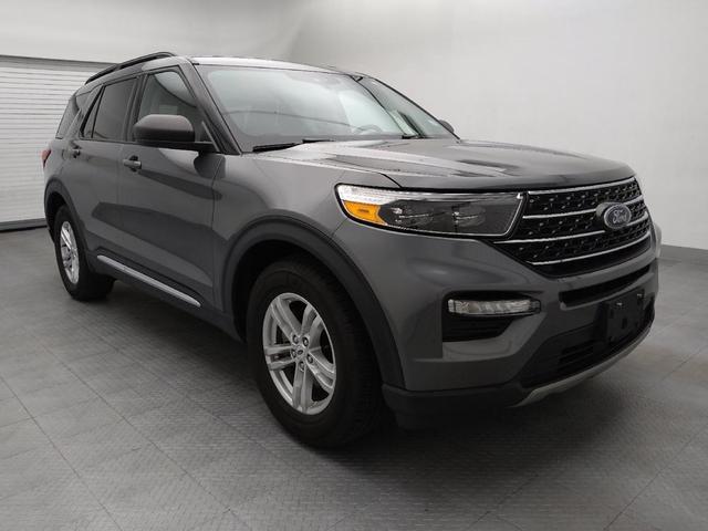 Photo of 2023 Carbonized Gray Metallic Ford Explorer