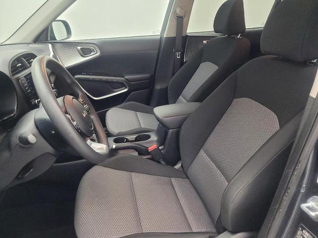 Photo of 2023 Gray Kia Soul
