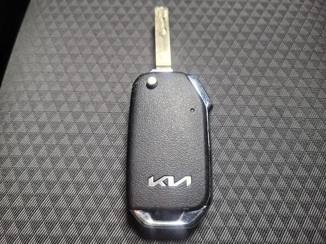 Photo of 2023 Gray Kia Soul