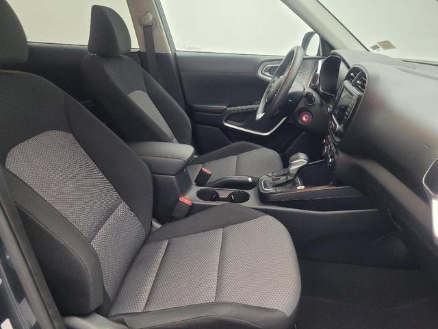 Photo of 2023 Gray Kia Soul