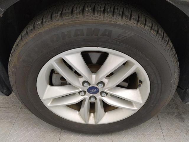 Photo of 2016 Shadow Black Ford Edge