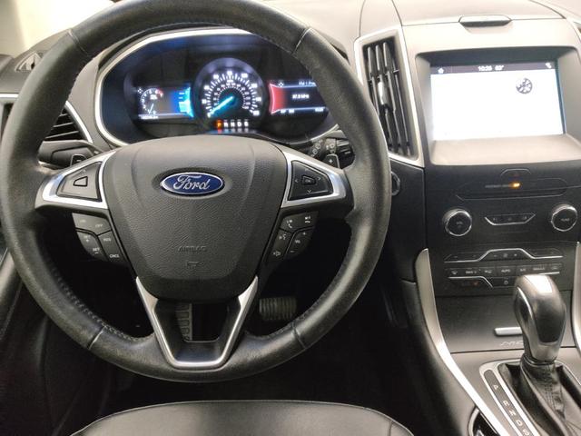 Photo of 2016 Shadow Black Ford Edge