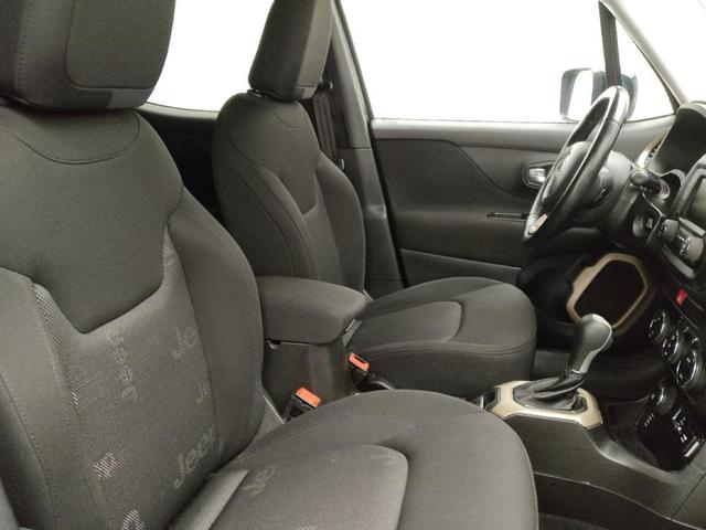 Photo of 2016 Black Jeep Renegade