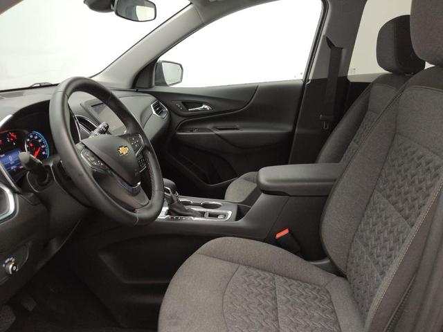 Photo of 2023 Mosaic Black Metallic Chevrolet Equinox