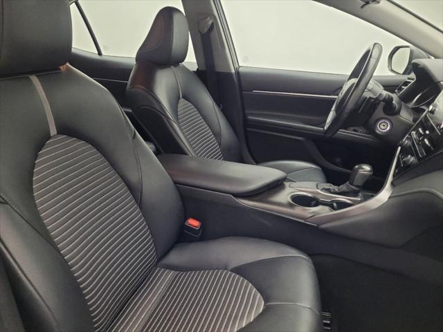 Photo of 2021 Midnight Black Metallic Toyota Camry