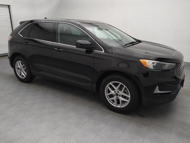 Photo of 2023 Agate Black Metallic Ford Edge
