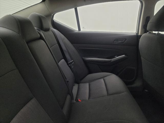Photo of 2023 Pearl White Tricoat Nissan Altima