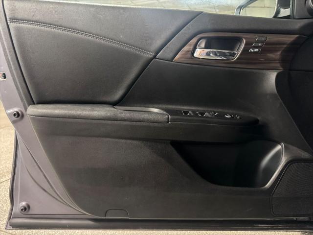 Photo of 2016 Modern Steel Metallic Honda Accord