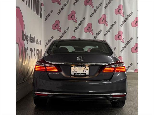Photo of 2016 Modern Steel Metallic Honda Accord