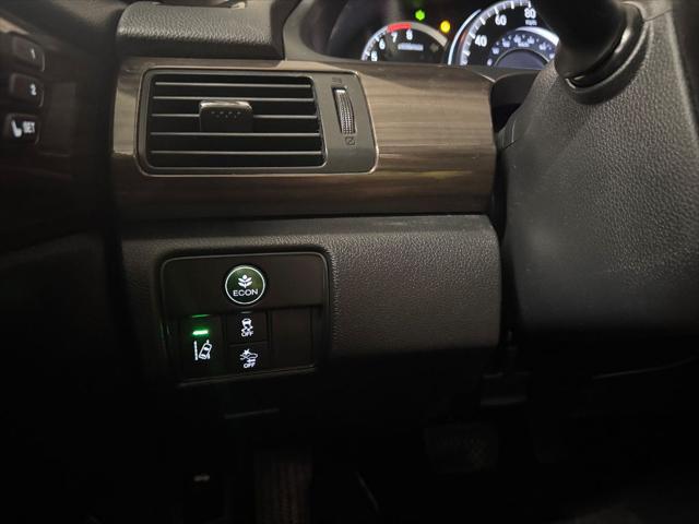 Photo of 2016 Modern Steel Metallic Honda Accord