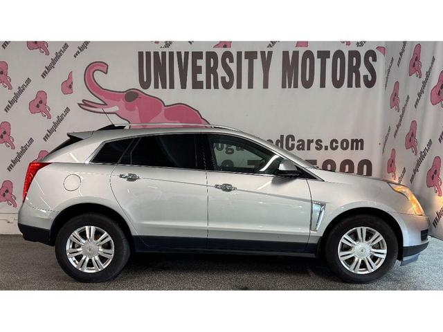 Photo of 2016 Radiant Silver Metallic Cadillac SRX
