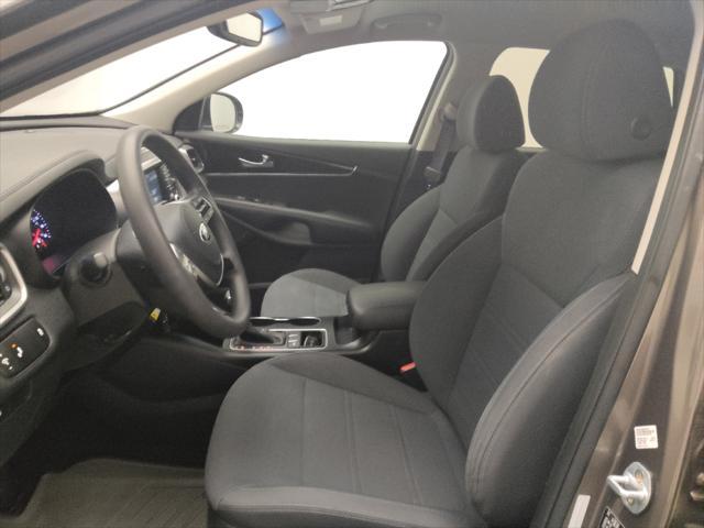 Photo of 2019 Dragon Brown Kia Sorento
