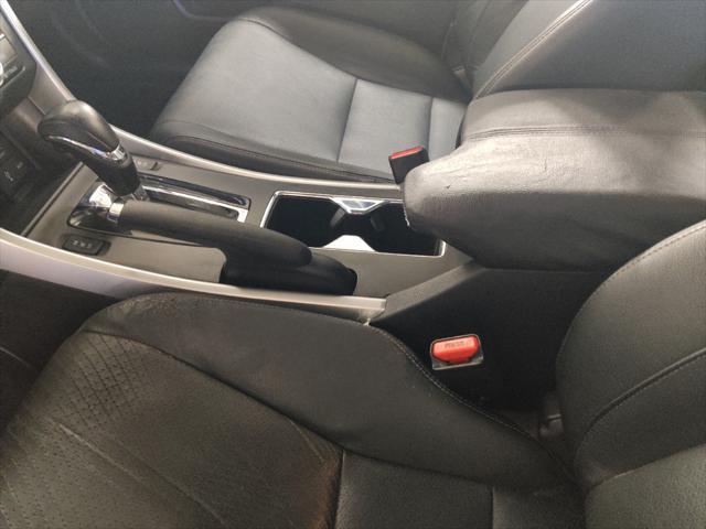 Photo of 2014 Alabaster Silver Metallic Honda Accord
