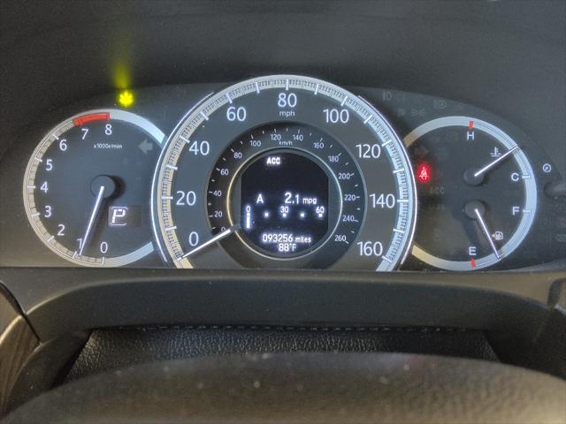 Photo of 2014 Alabaster Silver Metallic Honda Accord