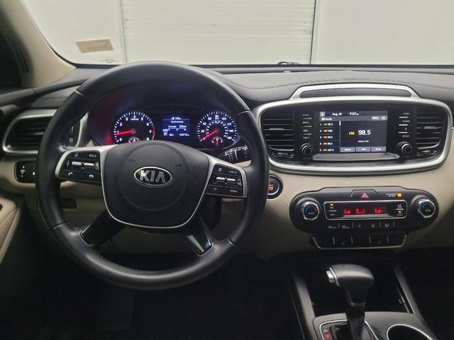 Photo of 2020 Snow White Pearl Kia Sorento