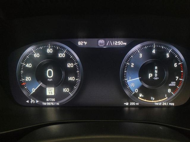 Photo of 2021 Black Volvo XC40