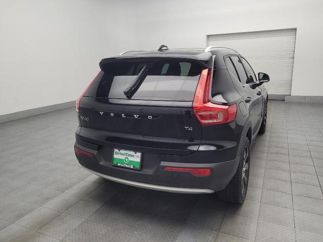 Photo of 2021 Black Volvo XC40
