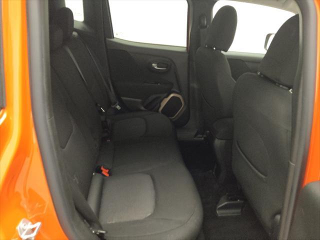 Photo of 2015 Omaha Orange Jeep Renegade