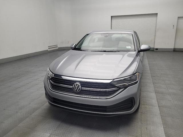 Photo of 2024 Pyrite Silver Metallic Volkswagen Jetta
