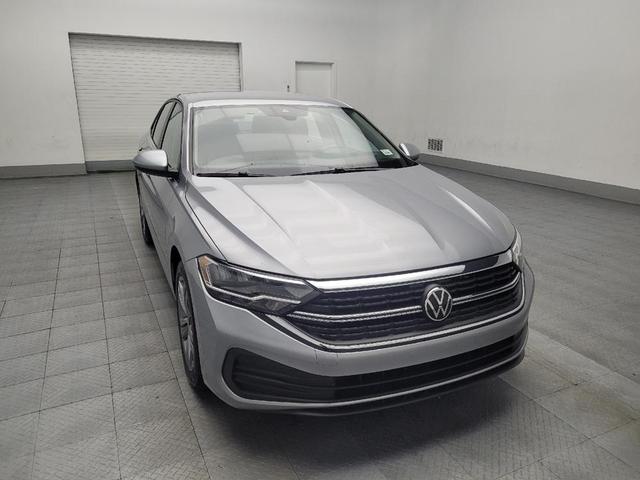 Photo of 2024 Pyrite Silver Metallic Volkswagen Jetta