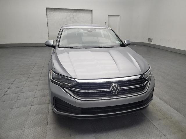 Photo of 2024 Pyrite Silver Metallic Volkswagen Jetta
